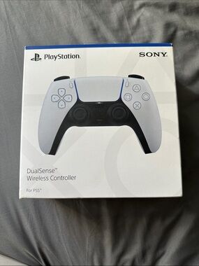 Sony DualSense Wireless Controller - White and Black NEW NWT Sealed